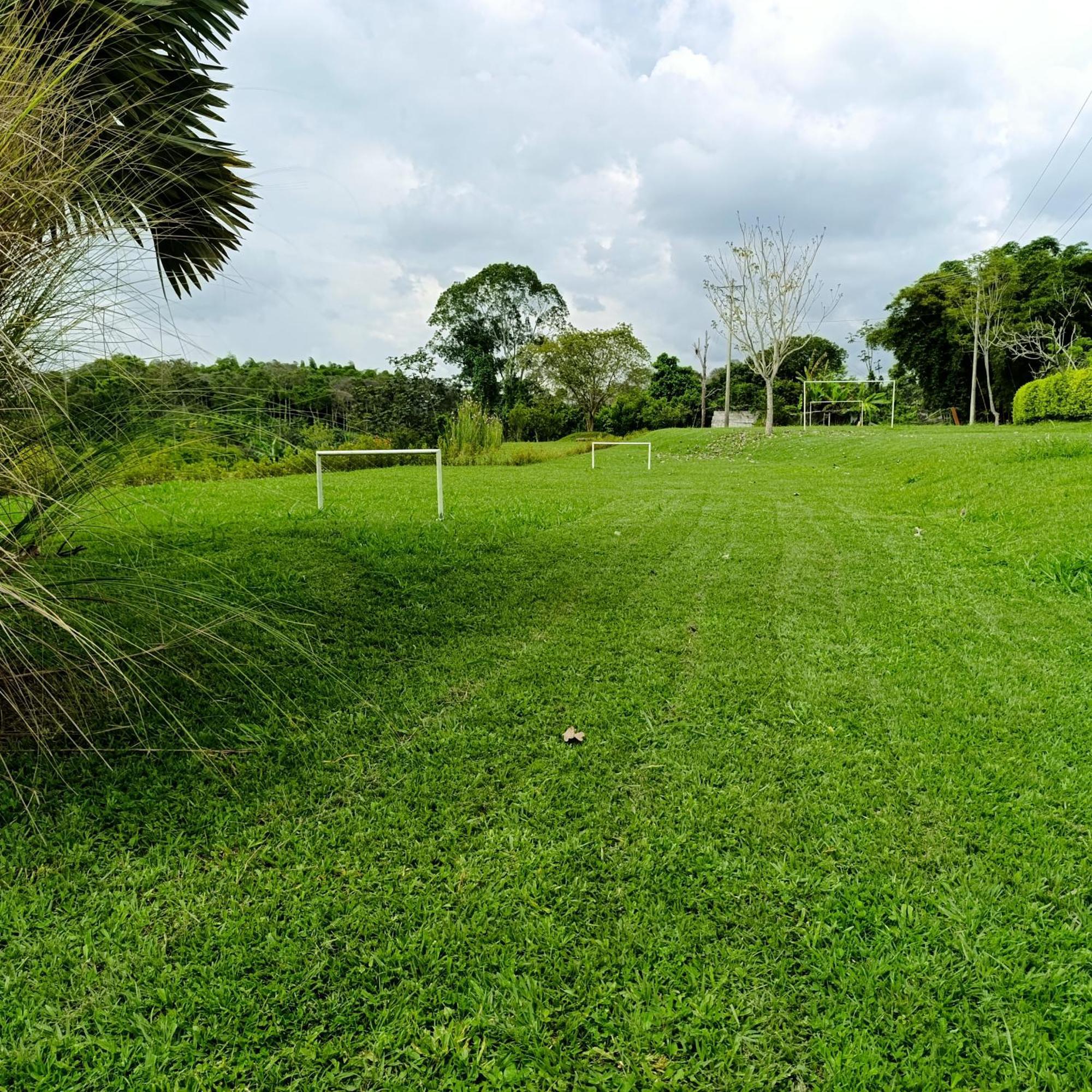 Hotel Campestre Los Mangos Quimbaya Eksteriør billede